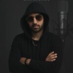 دانلود آهنگ عابر از آریوان
